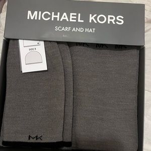Michael kors men’s scarf and toboggan